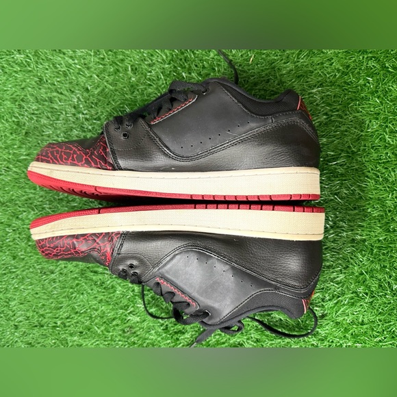 Nike‎ Air Jordan 1 Flight 2 Low Black Red Men's Size 9.5
654465-012 - Picture 5 of 8